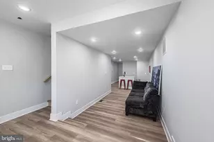 1005 N Mount St, Baltimore, MD 21217 - Photo 13