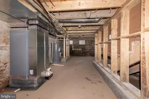 1005 N Mount St, Baltimore, MD 21217 - Photo 25