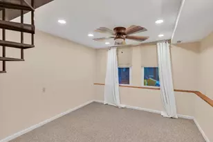 130 S Washington St, Baltimore, MD 21231 - Photo 23
