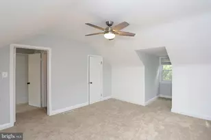 409 Wickham Road S, Baltimore, MD 21229 - Photo 29
