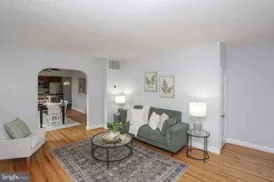 409 Wickham Road S, Baltimore, MD 21229 - Photo 5