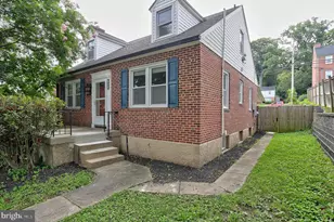 409 Wickham Road S, Baltimore, MD 21229 - Photo 43