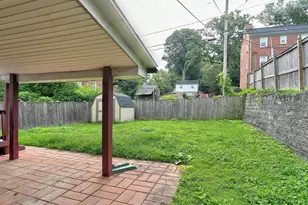 409 Wickham Road S, Baltimore, MD 21229 - Photo 37