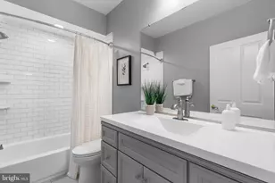 2333 Cambridge Walk, Baltimore, MD 21224 - Photo 15