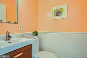 2216 Essex St, Baltimore, MD 21231 - Photo 15