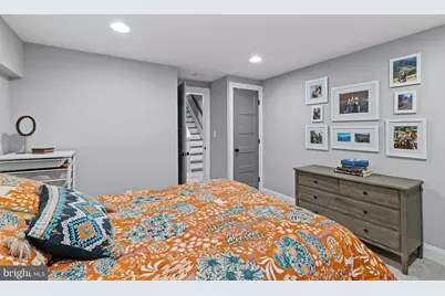 918 S Highland Avenue S, Baltimore, MD 21224 - Photo 33