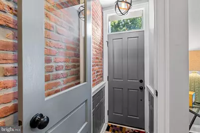 918 S Highland Avenue S, Baltimore, MD 21224 - Photo 3