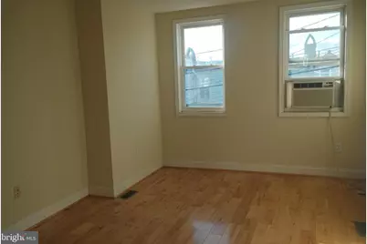 132 N Linwood Avenue, Baltimore, MD 21224 - Photo 7