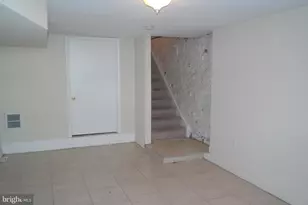 132 N Linwood Ave, Baltimore, MD 21224 - Photo 5