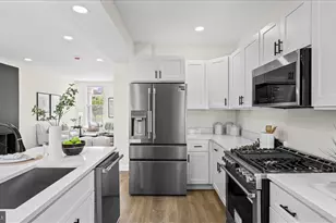 1824 E 32nd St, Baltimore, MD 21218 - Photo 15