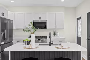 1824 E 32nd St, Baltimore, MD 21218 - Photo 13