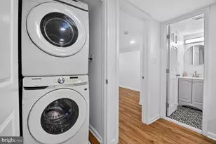 1712 McCulloh St, Baltimore, MD 21217 - Photo 23
