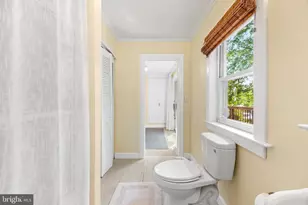 5400 Carter Ave, Baltimore, MD 21214 - Photo 13