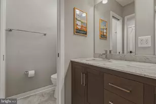 2313 E Fairmount Ave, Baltimore, MD 21224 - Photo 27
