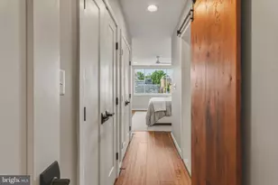 2313 E Fairmount Ave, Baltimore, MD 21224 - Photo 21
