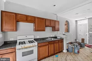 865 Reinhart St, Baltimore, MD 21230 - Photo 5