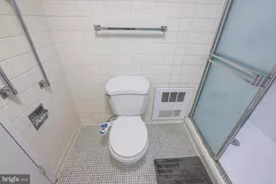 7121 Park Heights Ave, Baltimore, MD 21215 - Photo 19
