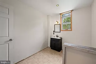 2004 Rockrose Ave, Baltimore, MD 21211 - Photo 21