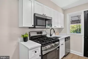 3409 Pinewood Ave, Baltimore, MD 21206 - Photo 9