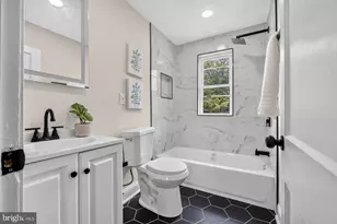 5937 Chinquapin Pkwy, Baltimore, MD 21239 - Photo 17