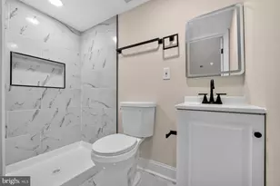 5937 Chinquapin Pkwy, Baltimore, MD 21239 - Photo 15