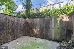 18 Madeira Street N, Baltimore, MD 21231 - Photo 25