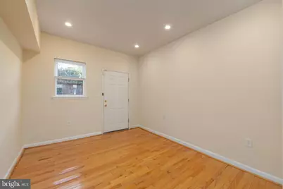 18 Madeira Street N, Baltimore, MD 21231 - Photo 11