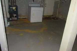 3155 Ravenwood Ave, Baltimore, MD 21213 - Photo 25