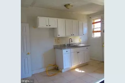 3155 Ravenwood Avenue, Baltimore, MD 21213 - Photo 9