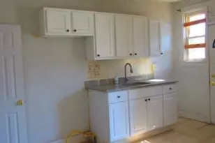 3155 Ravenwood Ave, Baltimore, MD 21213 - Photo 9