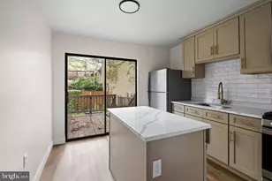 322 S Poppleton St, Baltimore, MD 21230 - Photo 9