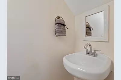 2106 Fleet Street, Baltimore, MD 21231 - Photo 9