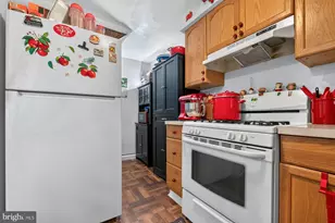 3930 Lyndale Ave, Baltimore, MD 21213 - Photo 11