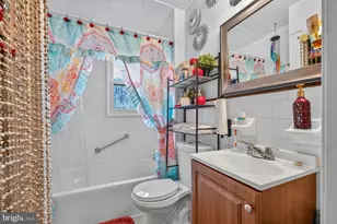 3930 Lyndale Ave, Baltimore, MD 21213 - Photo 19