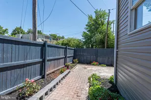 802 Mangold St, Baltimore, MD 21230 - Photo 25