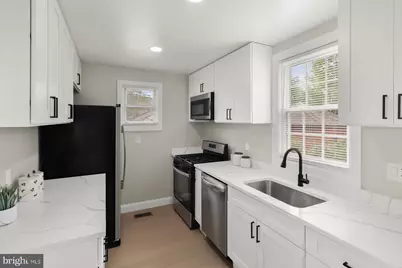 617 Nottingham Road, Baltimore, MD 21229 - Photo 15