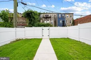 2702 Boone St, Baltimore, MD 21218 - Photo 7