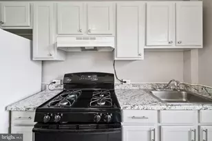 5961 Benton Heights Ave, Baltimore, MD 21206 - Photo 1