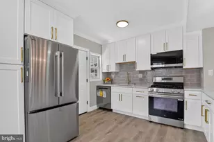 239 N Culver St, Baltimore, MD 21229 - Photo 3