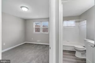 656 Charraway Rd, Baltimore, MD 21229 - Photo 19