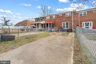 656 Charraway Rd, Baltimore, MD 21229 - Photo 23