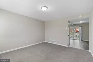 656 Charraway Rd, Baltimore, MD 21229 - Photo 5