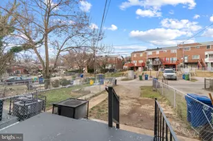 656 Charraway Rd, Baltimore, MD 21229 - Photo 21
