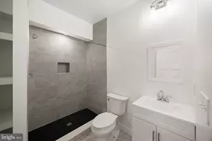 2037 McCulloh St, Baltimore, MD 21217 - Photo 11