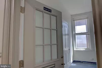 218 E Lexington Street, Baltimore, MD 21202 - Photo 11