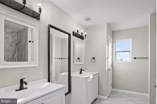 3909 Fleetwood Ave, Baltimore, MD 21206 - Photo 9