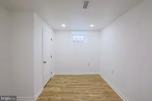 2523 Liberty Heights Ave, Baltimore, MD 21215 - Photo 17