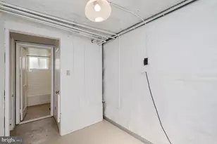 2713 Christopher Ave, Baltimore, MD 21214 - Photo 35