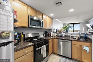 414 Water St, Baltimore, MD 21202 - Photo 15