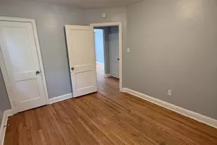 6101 Chinquapin Pkwy, Baltimore, MD 21239 - Photo 9